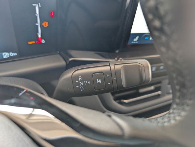 Ford Tourneo Custom Tit. 2.0 L1 AT,19"