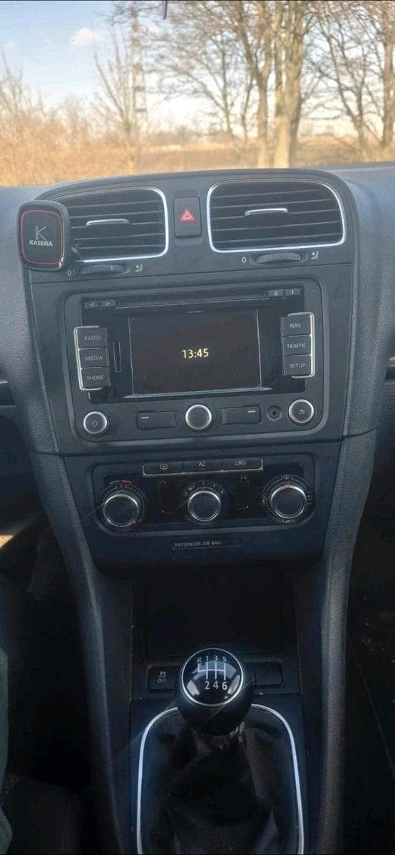 Volkswagen Golf 2011 — photo 5