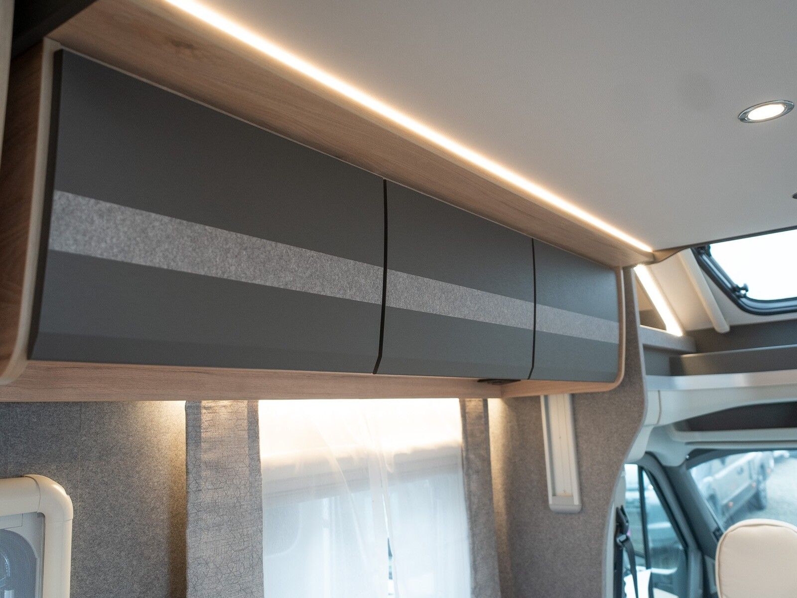 Fahrzeugabbildung Dethleffs Just Go Active T 7055 DBL Hubbett*Markise*Kamera