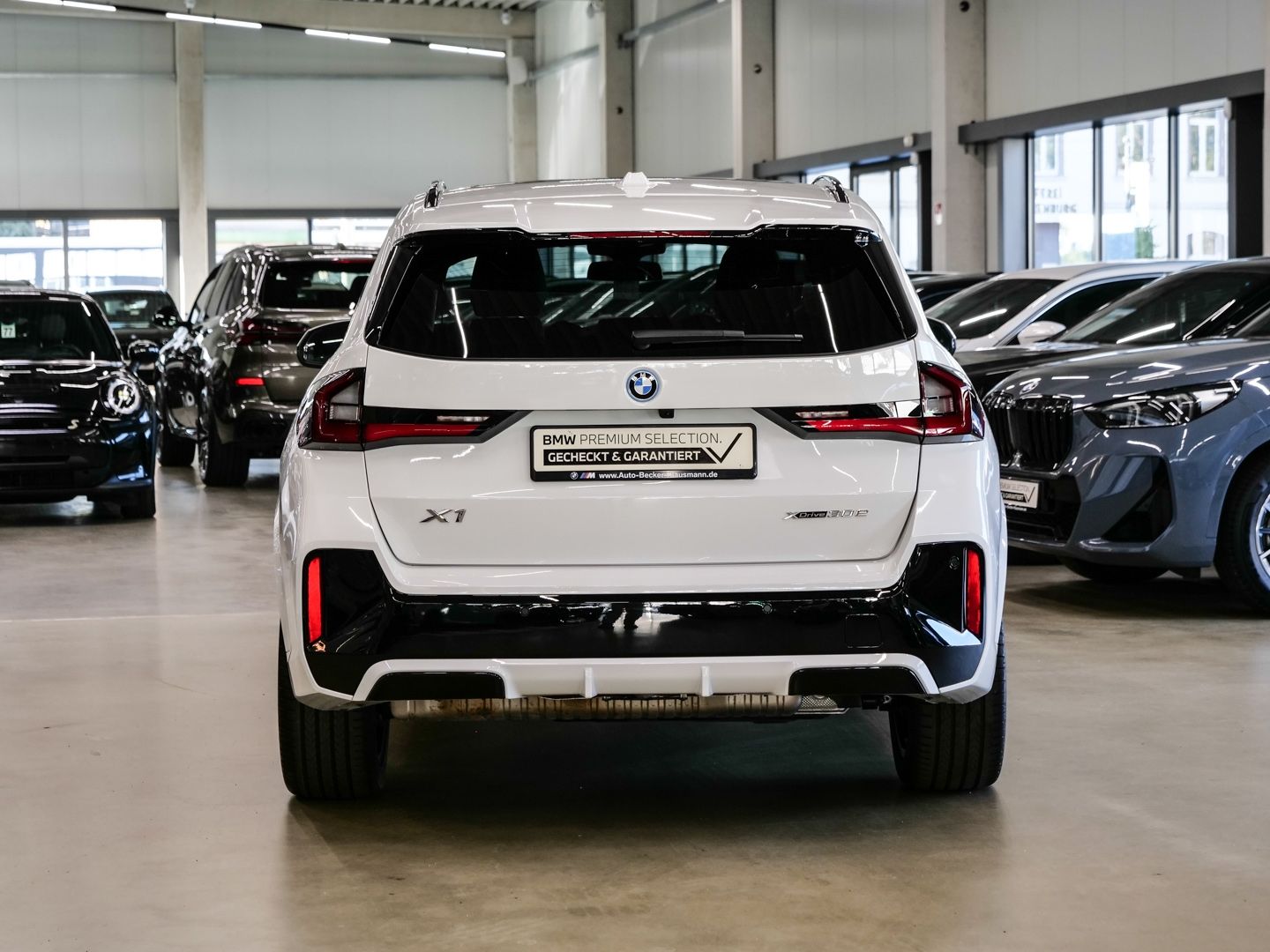 BMW X1 xDrive30e M SPORT 19''LC PROF HuD AHK PANO AC foto 5