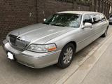 Lincoln Town Car*Stretchlimousine*DVD*Super Zustand* - Lincoln Town Car mit Benzin-Antrieb: Limousine