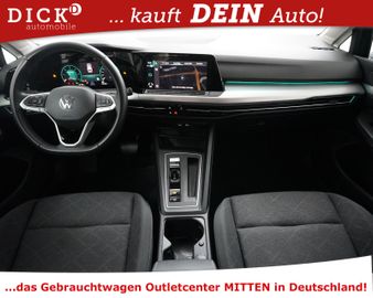 Volkswagen Golf - 11