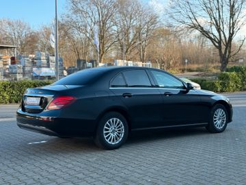 Mercedes E 200 - 10