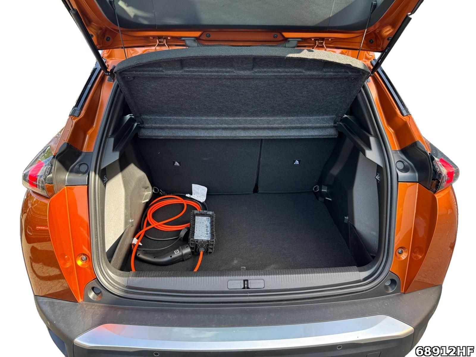 Fahrzeugabbildung Peugeot 2008 e-2008 Active Pack