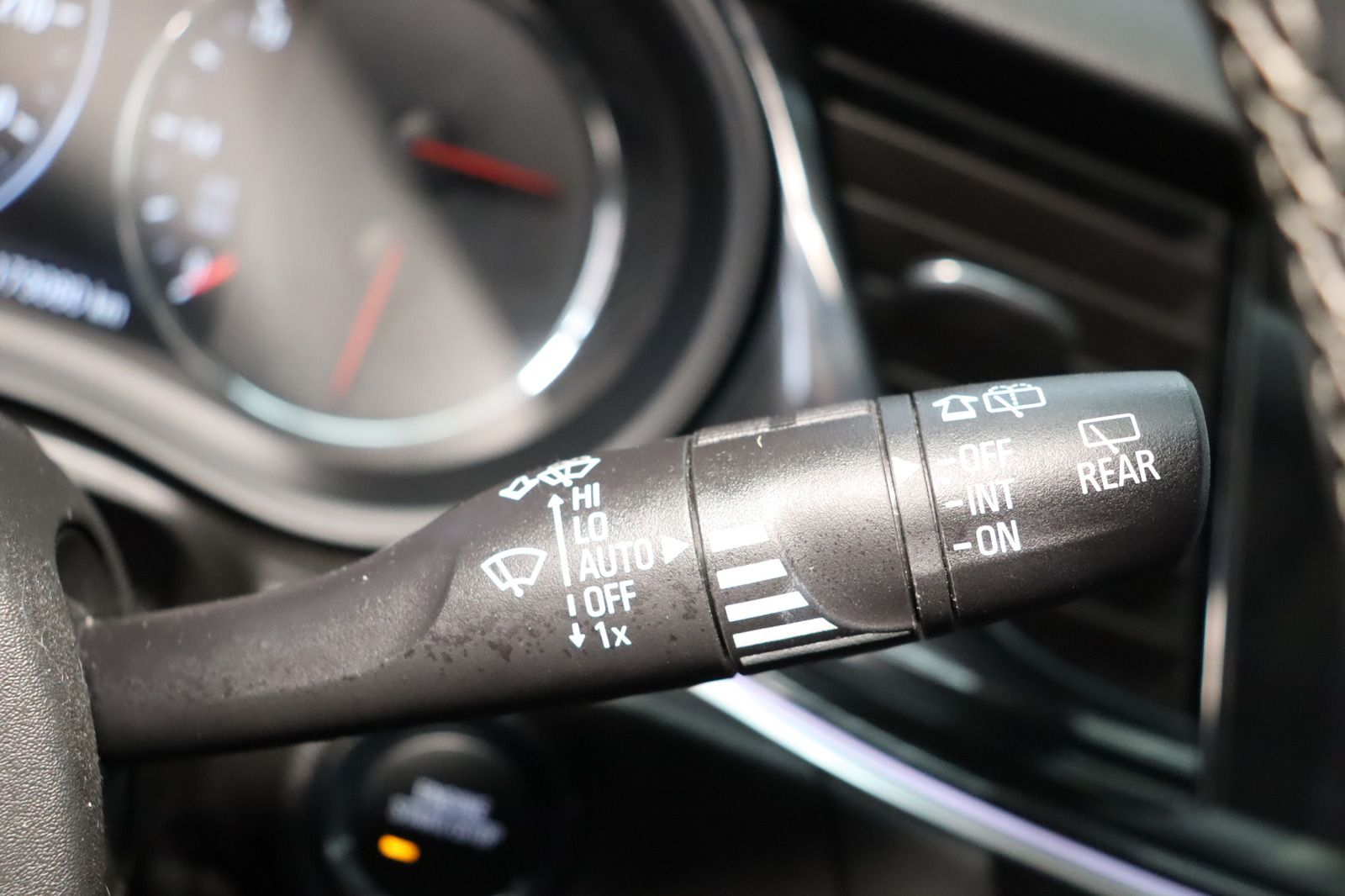 Fahrzeugabbildung Opel Insignia 2.0 CDTI Innovation * LED * Sitzhzg. *