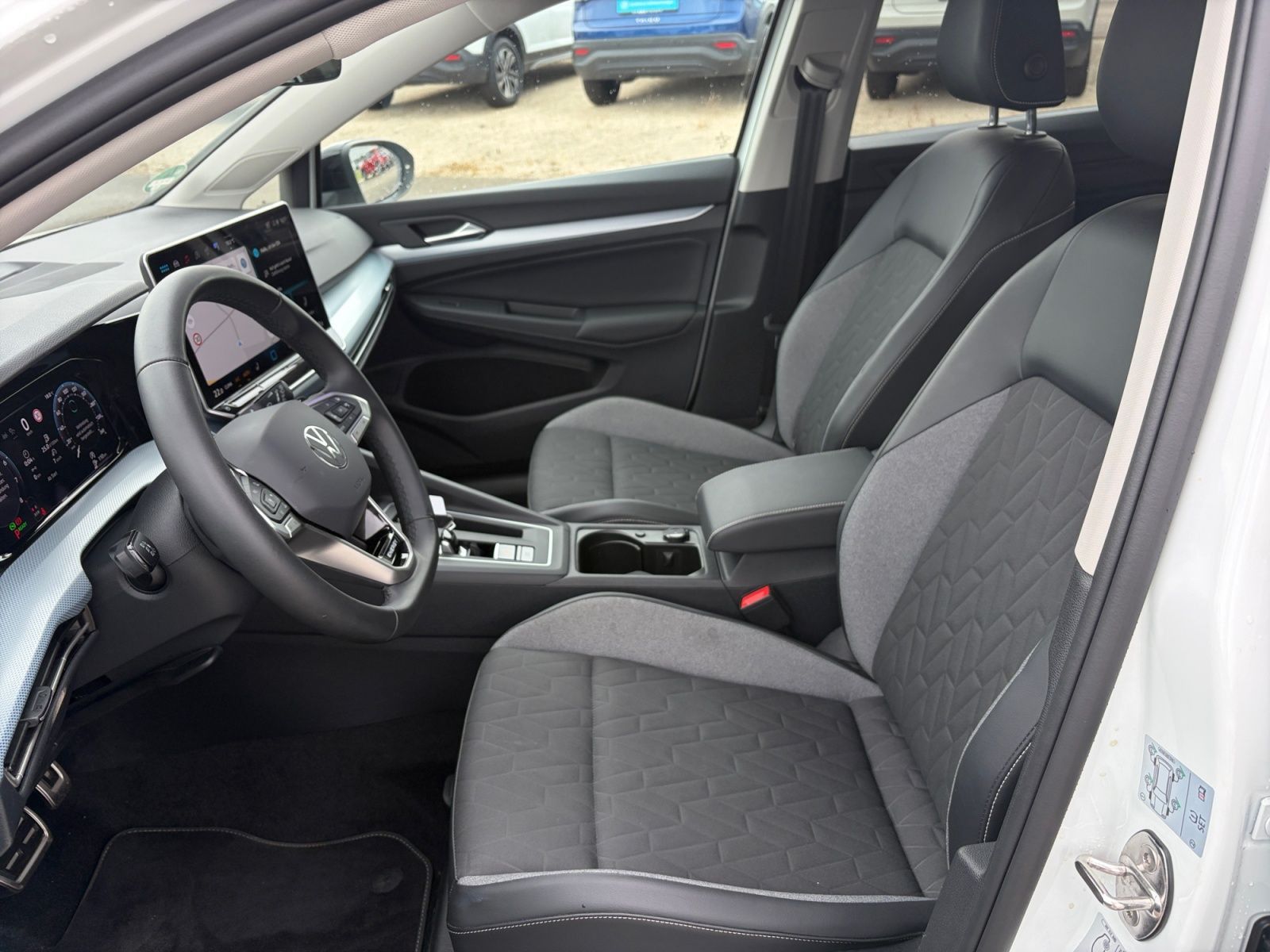 Volkswagen Golf - Bild 10