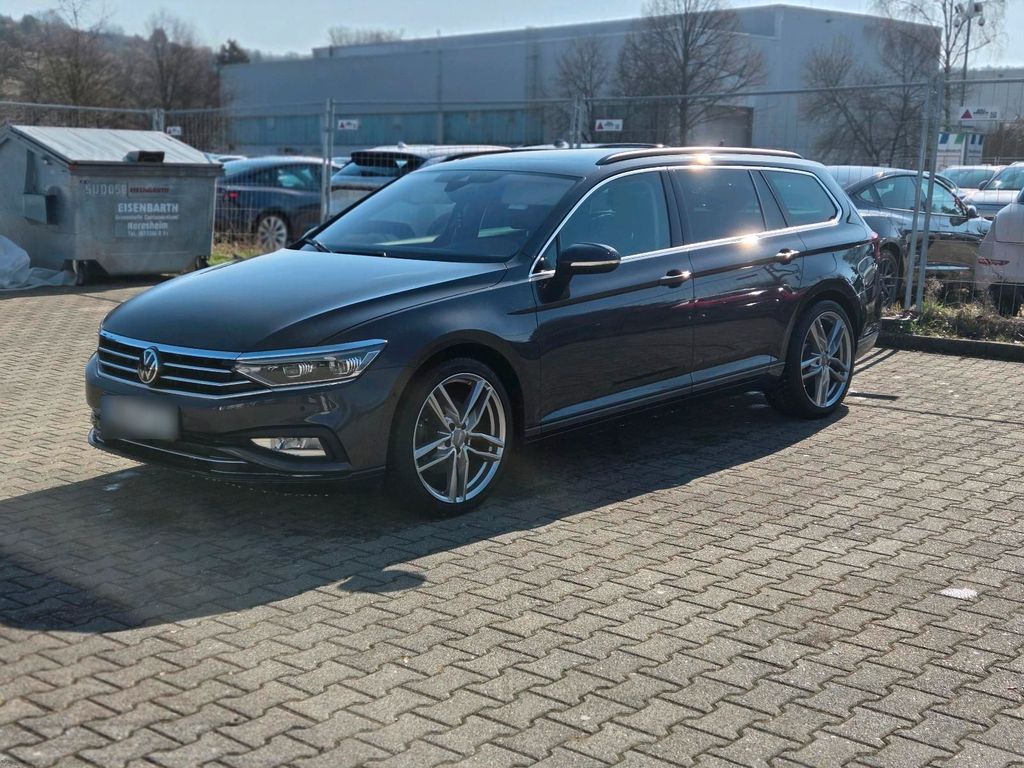 Image of Volkswagen Passat Variant