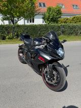 Suzuki GSX-R 750 - Unfallfrei - TÜV bis 09/27 - Angebote