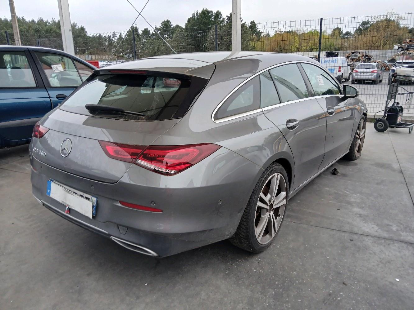 Mercedes-Benz CLA 200 SHOOTING BRAKE PROGRES