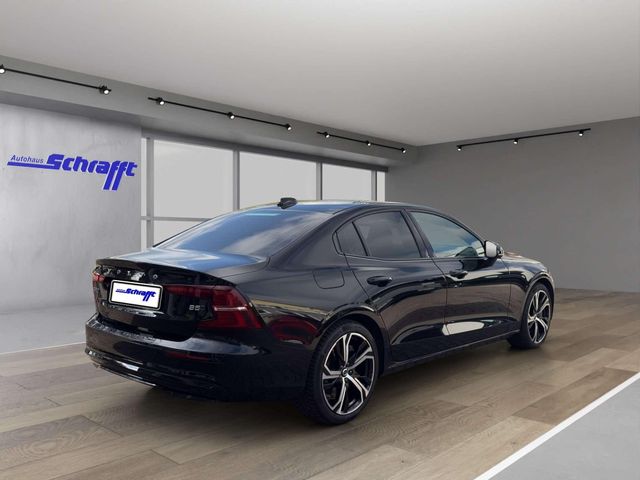 Volvo S60 Ultimate Dark AWD