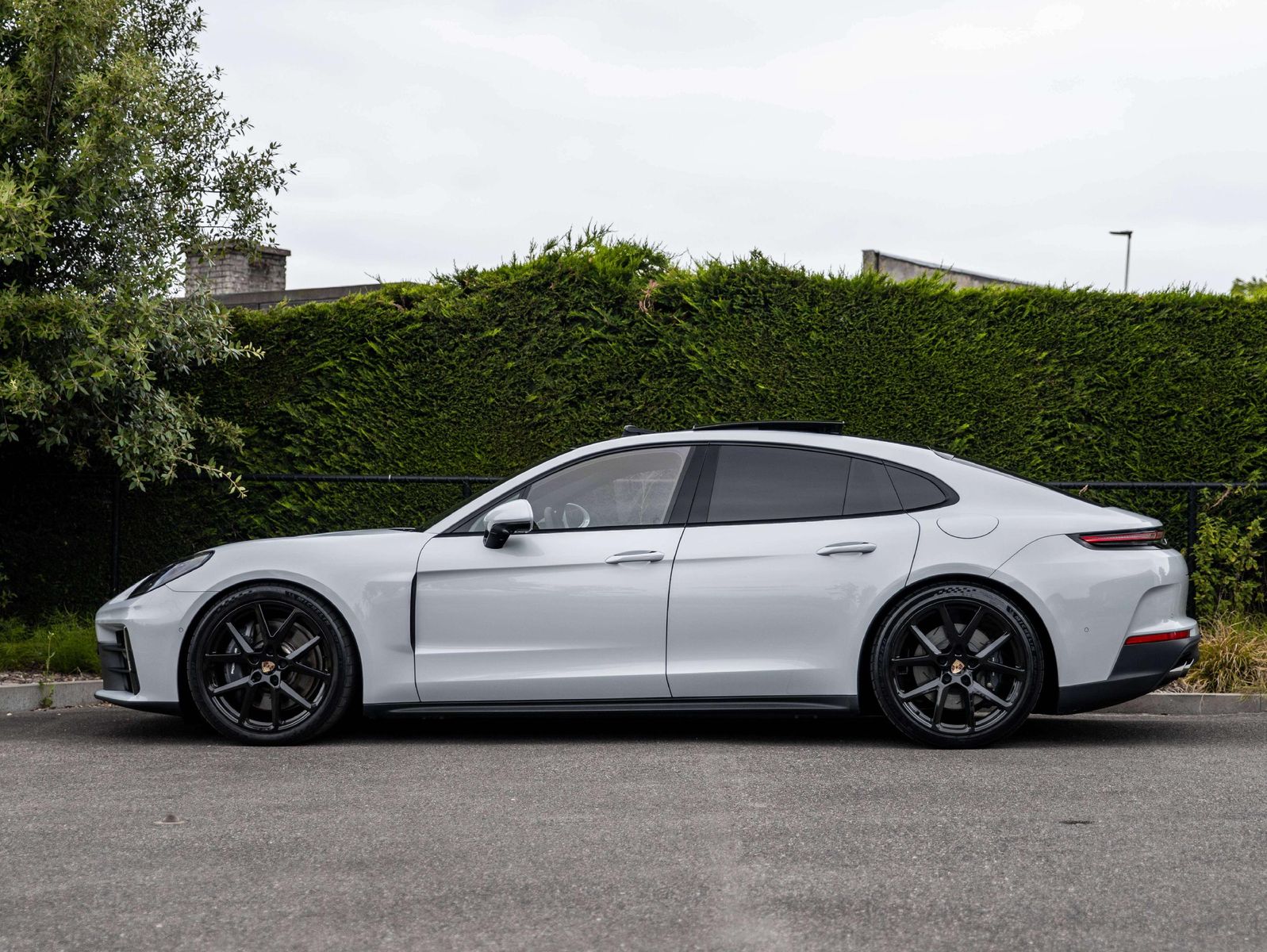 Porsche Panamera 4 E-HYBR ACTIVE-RIDE/SPORTUITL/HDMATRIX imagem 3