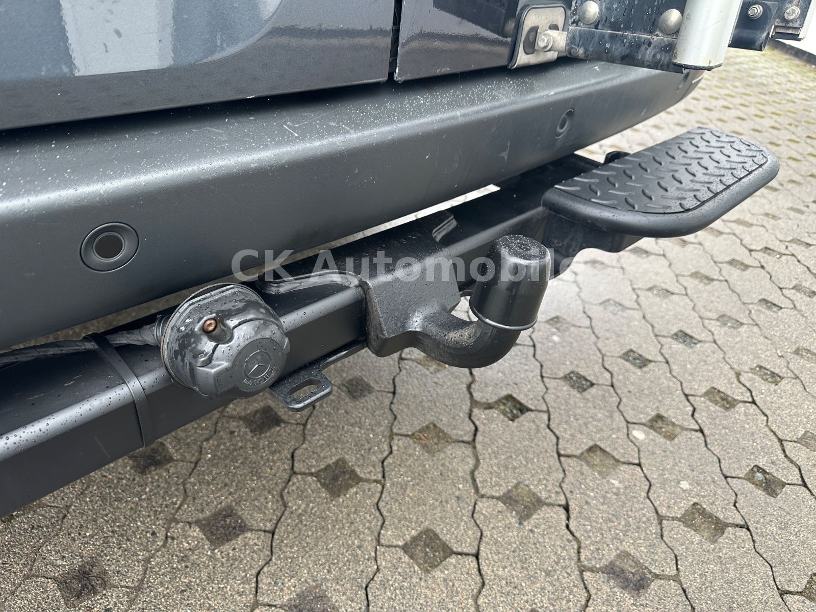 Fahrzeugabbildung Mercedes-Benz Sprinter III Mixto 319CDI V6 RWD /Autom./5 Sitze
