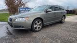 Volvo V70 D5 AWD Summum Geartronic Scheckheft - Volvo V70 mit Diesel-Antrieb: Leder, Allradantrieb