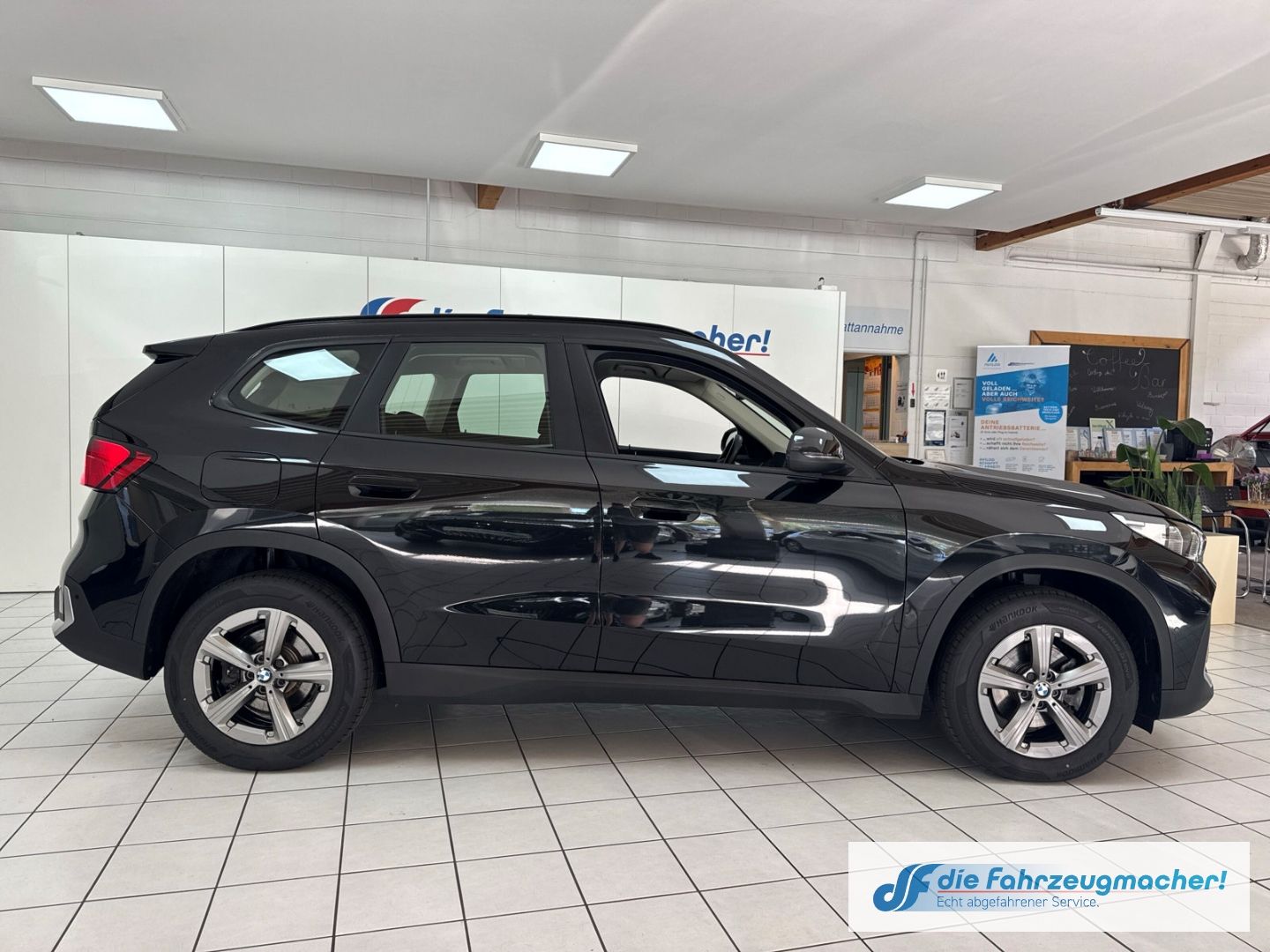 Fahrzeugabbildung BMW X1 20 d xDrive Park-Assistent Navi Digitales Coc