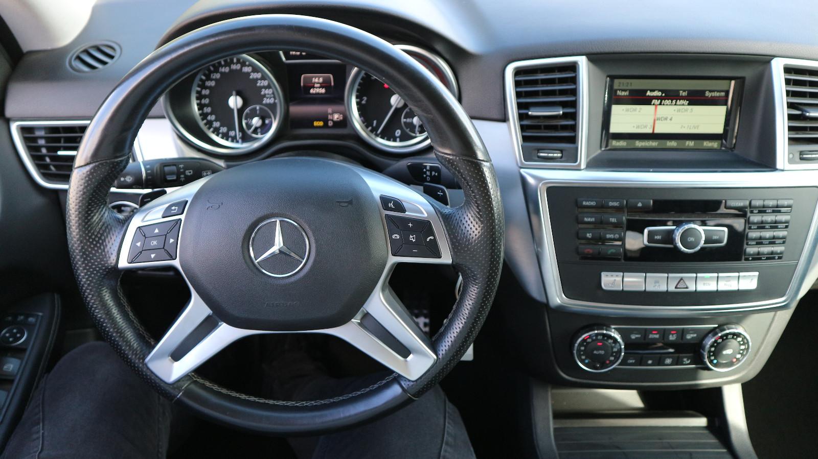 Mercedes-Benz ML 350 CDI BlueTec 4Matic AHK/Leder/NAVI/Xenon..