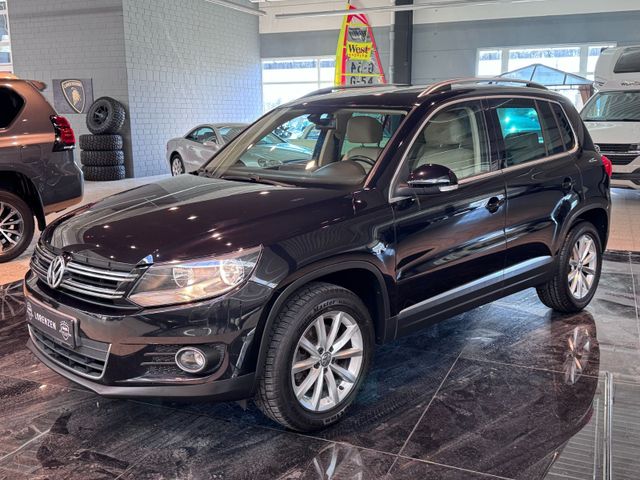 Volkswagen Tiguan Sport & Style Pano Leder Navi Tempo Sihzg