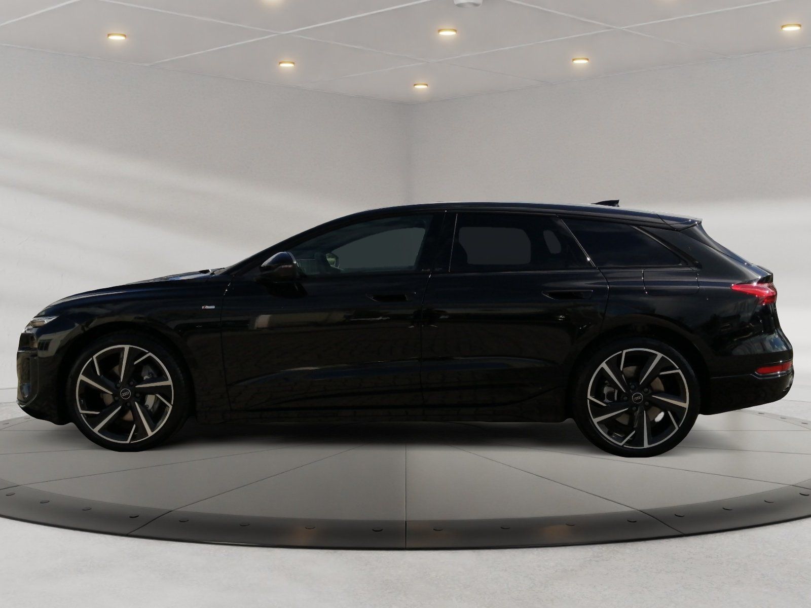 Audi A6 Avant e-tron performance 270 kW BO,S Line,360 imagem 3