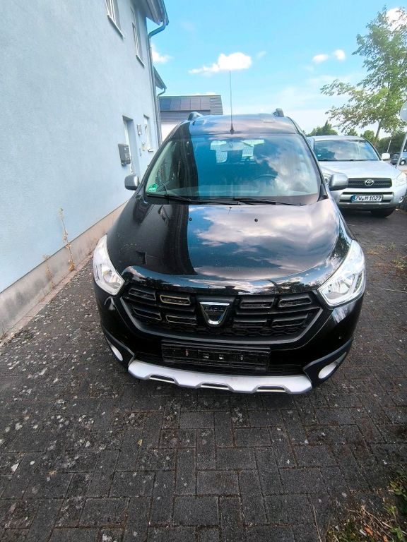 Image of Dacia Dokker
