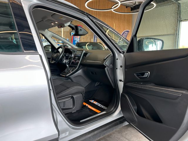 Renault Scenic IV *LED*TEMPO*NAVI*SitzHZ*AHK*