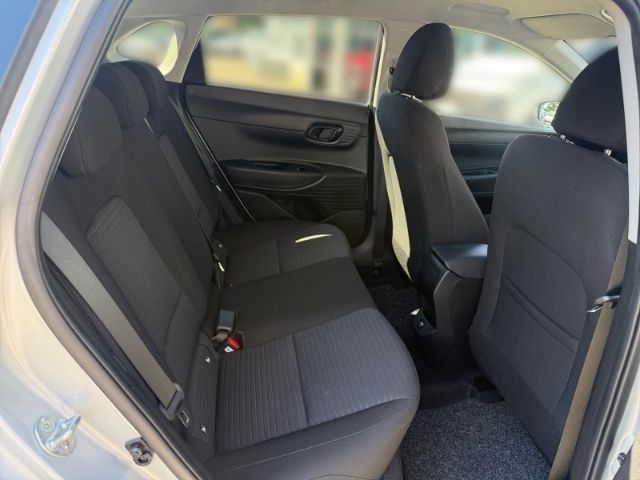 Fahrzeugabbildung Hyundai i20 1.0 Edition 30 +KLIMA+RFK+PDC+SHZ+CARPLAY+UV
