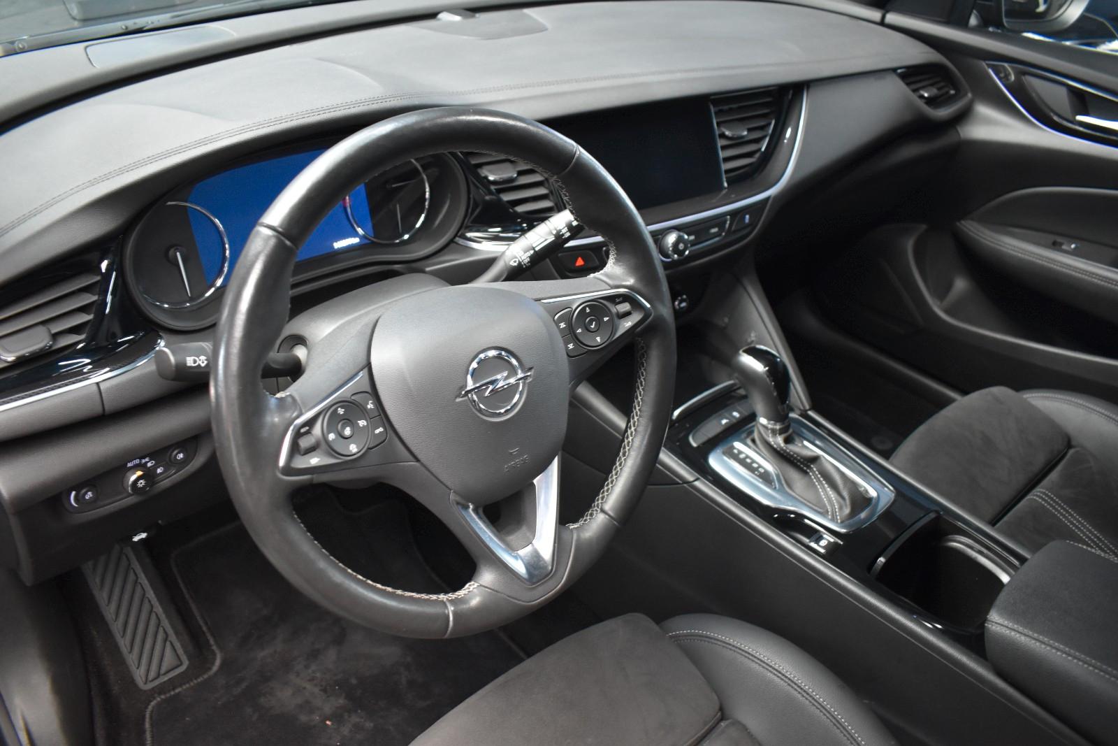 Opel Insignia B Sports Tourer Elegance*LEDER*NAVI*LED