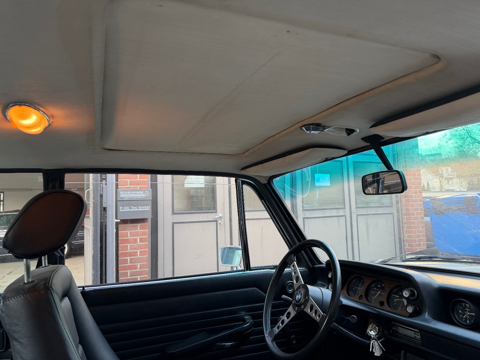 Fahrzeugabbildung BMW 2002 tii Top,7x15 Alpina,Schiebed.,Recaro,Leder