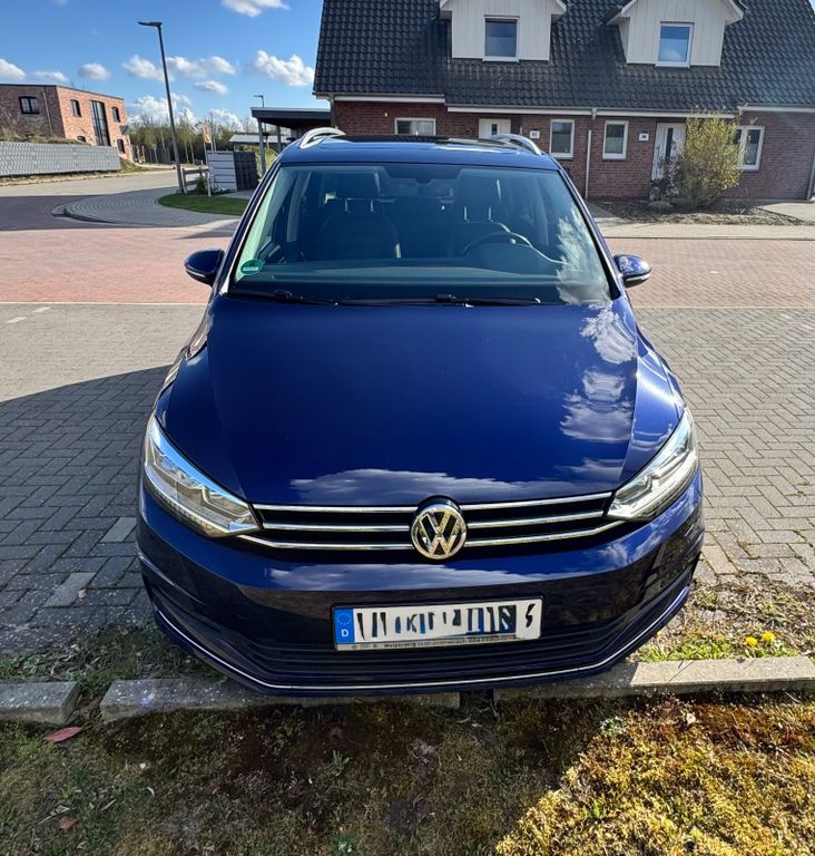 Image of Volkswagen Touran