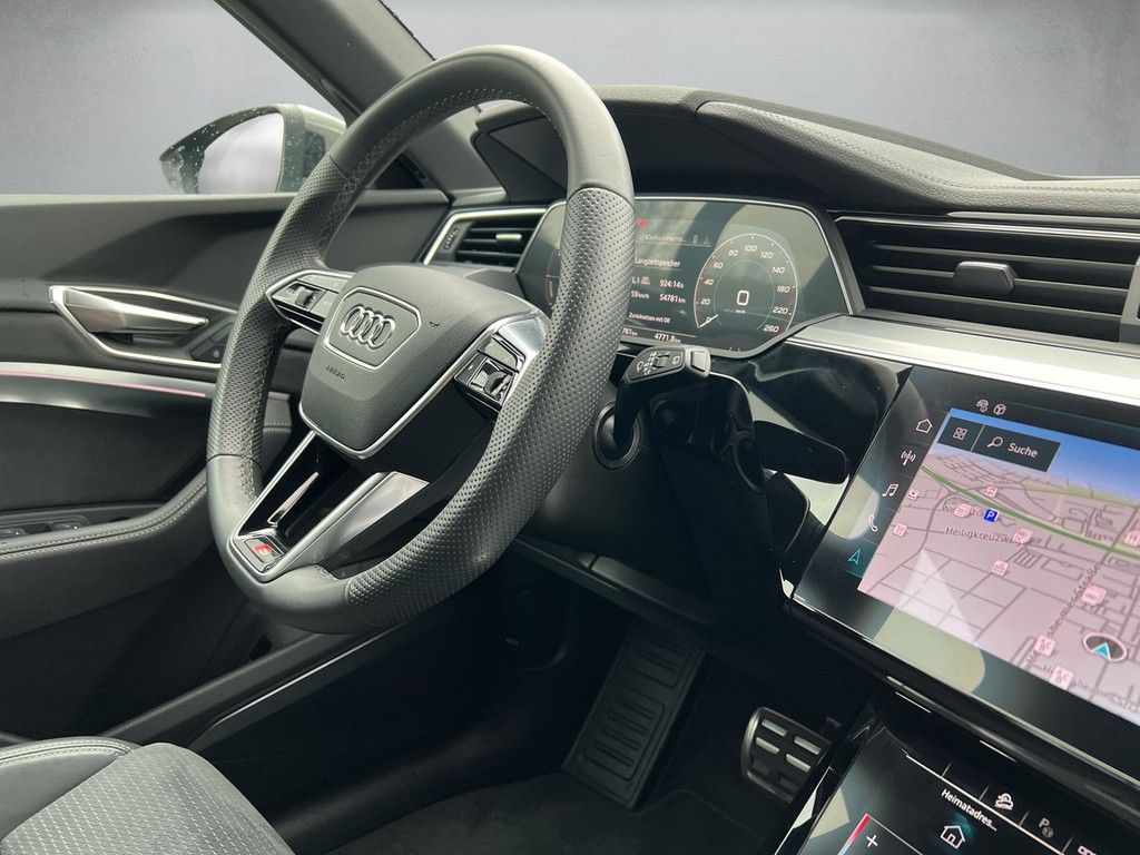 Audi Q8 e-tron advanced 50 quattro SOH94% Matrix AHK foto 8
