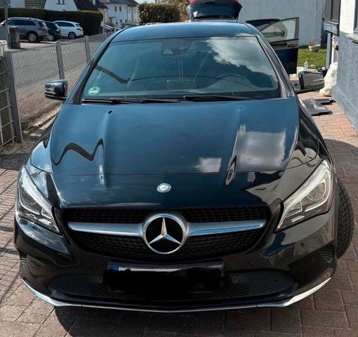 MERCEDES-BENZ Mercedes CLA 200 Coupé Automatik