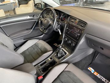 Volkswagen Golf VII Variant *ACC*NAVI*SHZ*PDC*LED*TOUCH*