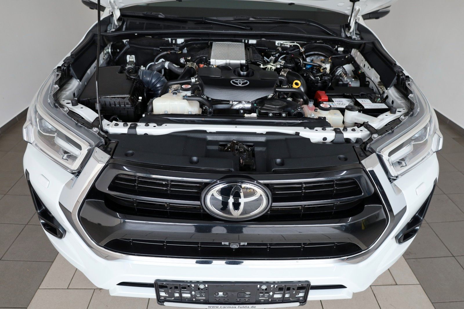 Fahrzeugabbildung Toyota Hilux 2.8 Executive,Leder,Navi, HardTop,LED,Kam.