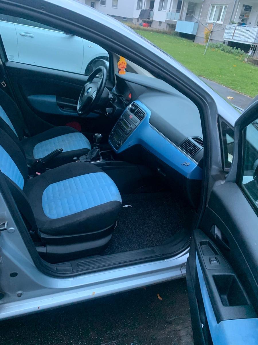 Fiat Grande Punto 2006 — photo 10