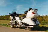 Honda  Goldwing GL1800 snowwhite - HONDA TOURER