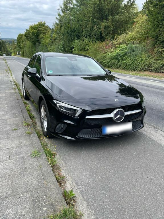 Image of Mercedes-Benz A 250