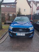 Ford Ranger - blaue Ford Ranger