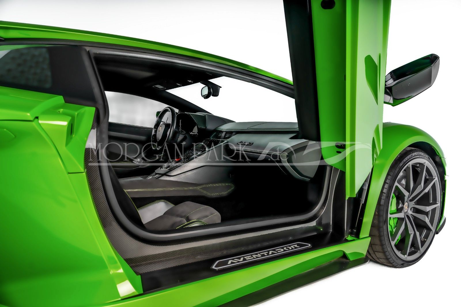Fahrzeugabbildung Lamborghini Aventador S  + Lamborghini Garantie bis 07/26 +