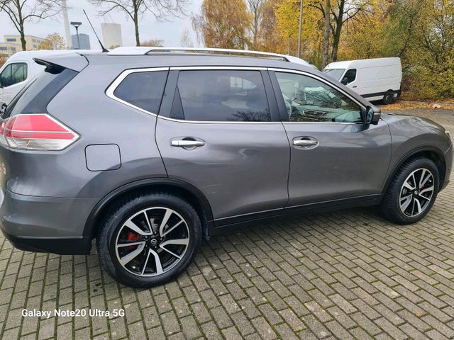 Nissan X-trail/ Automatik/ Checkheft gepfl...