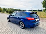 Ford Focus 2,0 ST Turnier Navi+adapt. Bi-Xenon+DAB