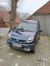 Renault 44 Renault Kangoo - Renault Kangoo aus 2005 mit Diesel-Antrieb