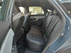Fahrzeugabbildung Peugeot 3008 Hybrid 136 GT AHK, Active Drive Assist