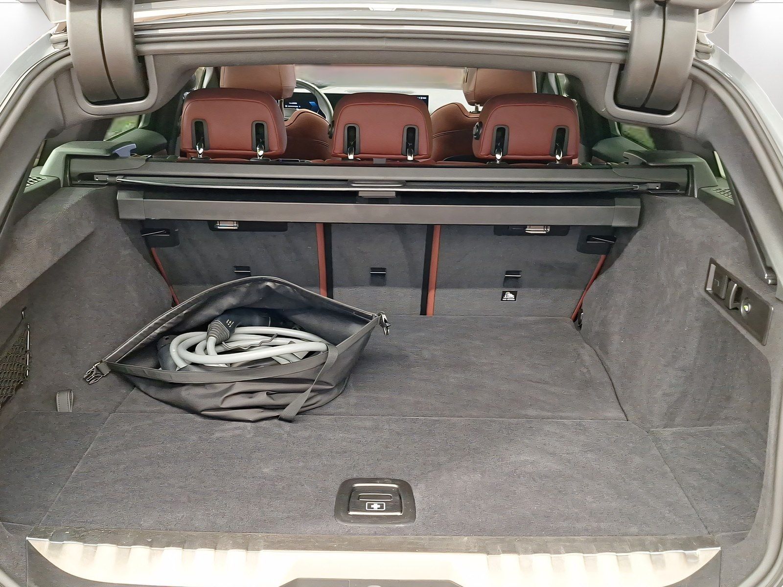 BMW 330 - Bild 11