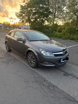 Opel Astra GTC 1.6 ECOTEC Edition 111 Jahre 85kW - Opel Astra Edition-111-Jahre