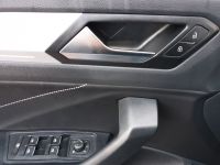 Volkswagen T-Roc - Vorschau Bild 9