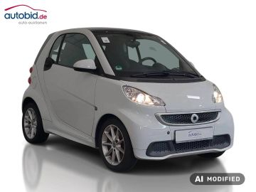 Smart ForTwo coupe Micro Hybrid Drive +PanD.+Navi+SHZ