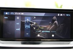 Fahrzeugabbildung Peugeot 208 Hybrid 145 GT *Dach schwarz!*Kamera!*Kessy*