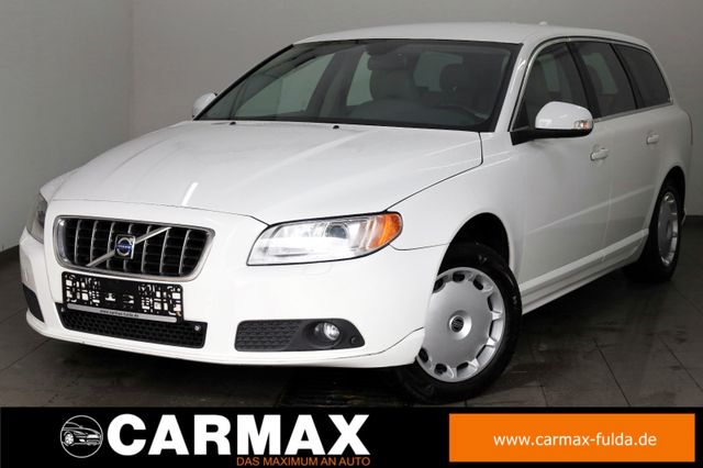 Volvo V70 Kombi D5 Summum AWD Leder,Navi,Xenon,SD,PDC