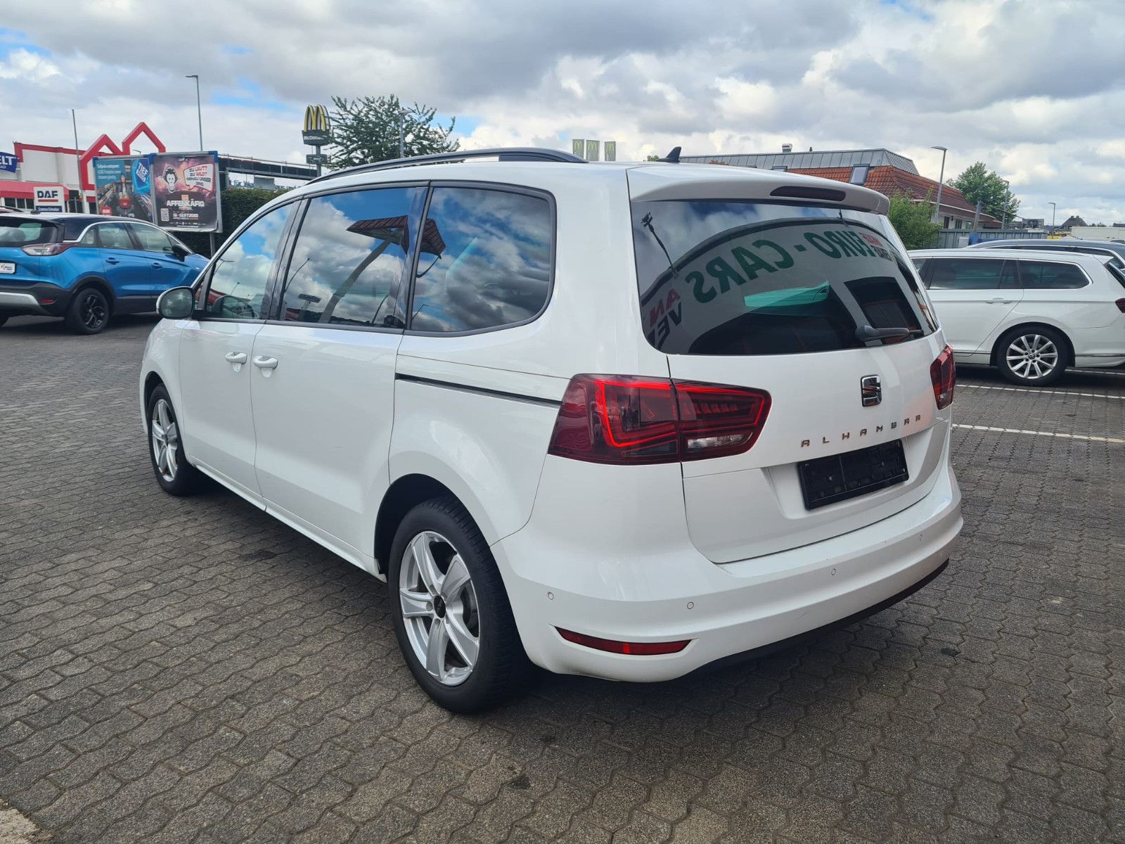Fahrzeugabbildung SEAT Alhambra Style / NAVI / KAMERA / MWST