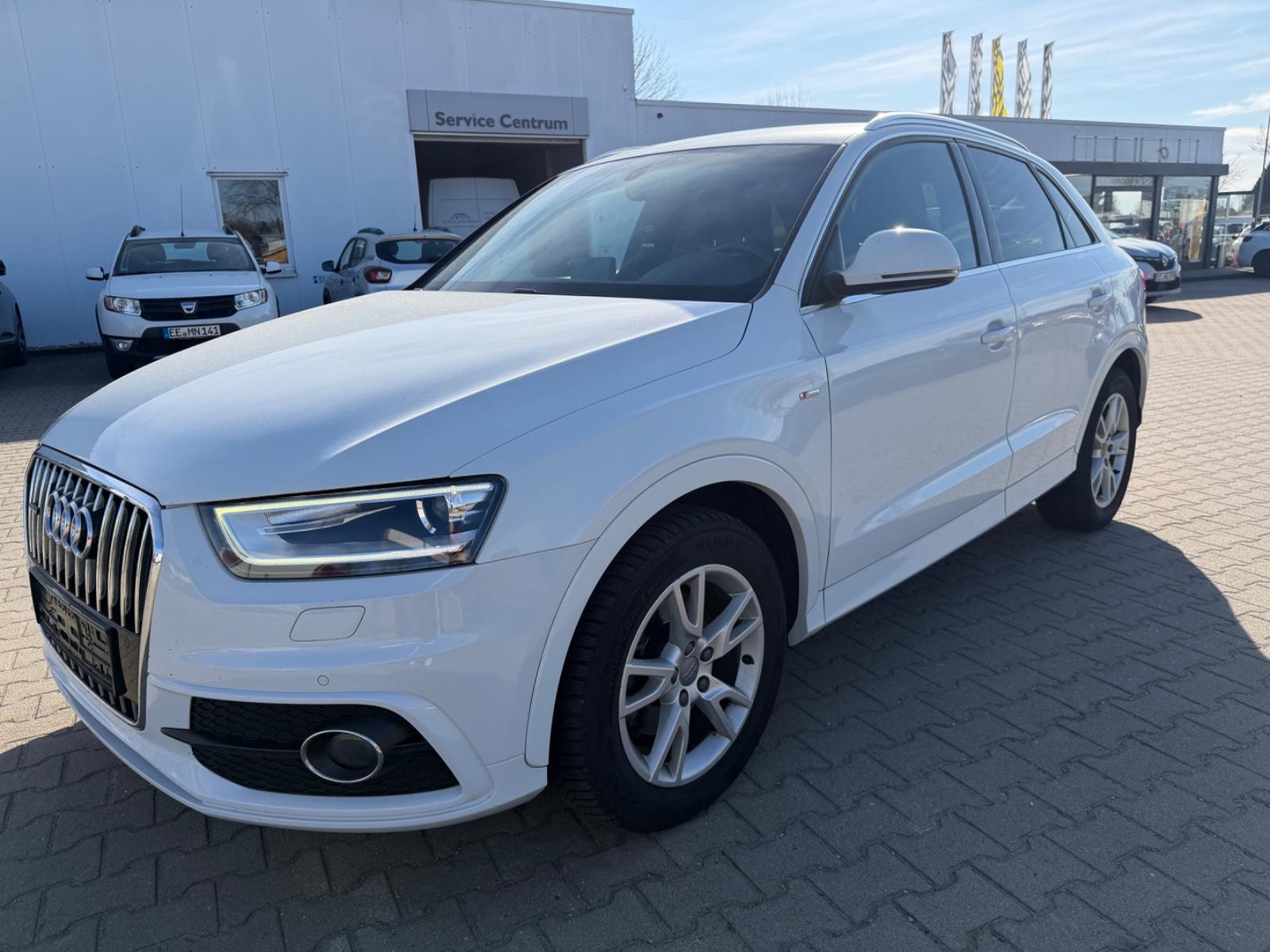 Audi Q3 2.0 TDI quattro S Tronic ( S Line )