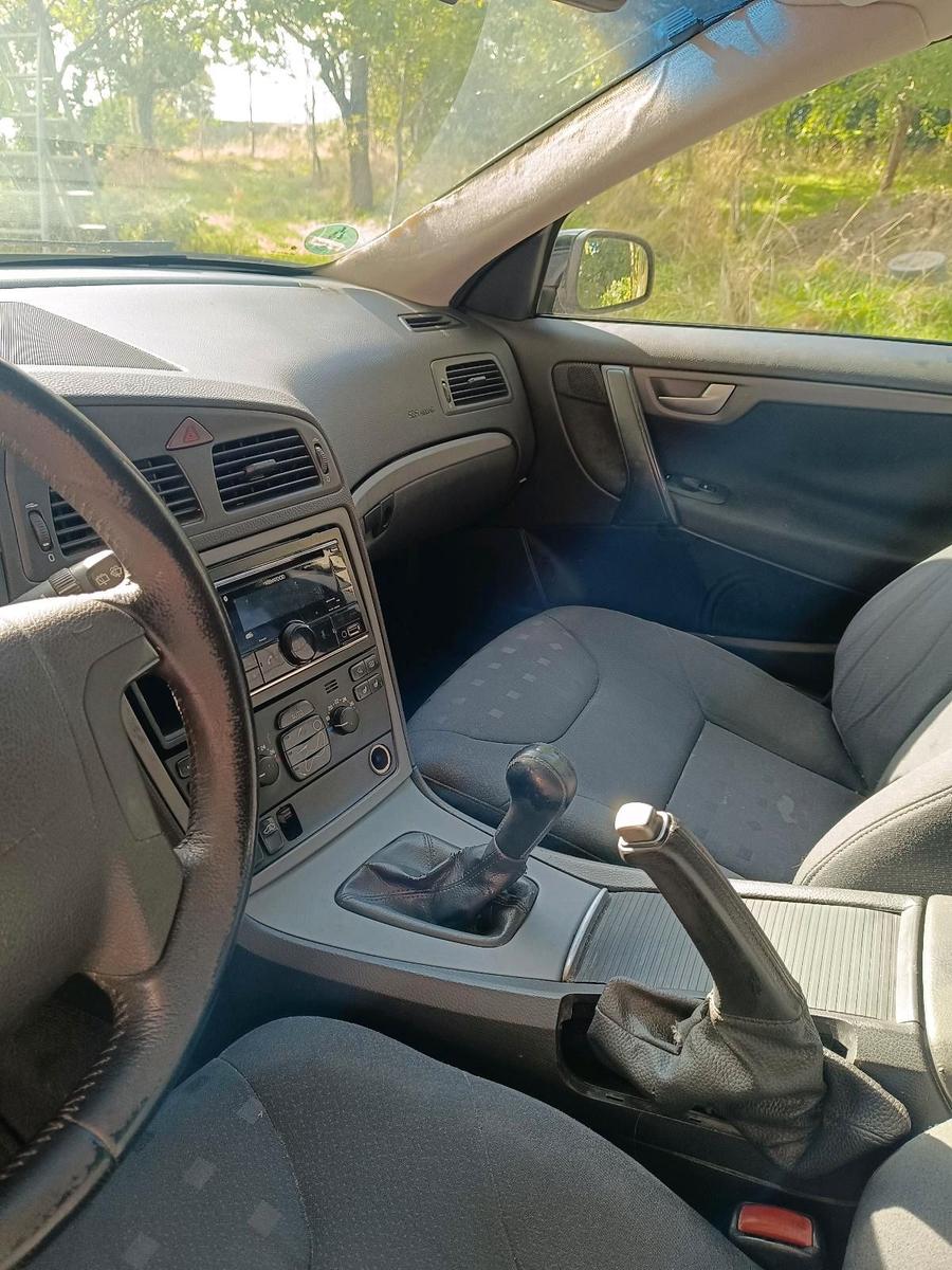 Volvo V70 2005 — photo 8