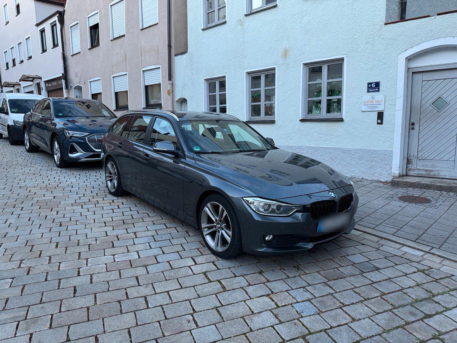 BMW 320 2013 — interior